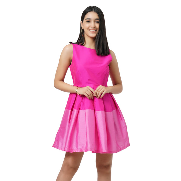KF pink pleated sleeveless Dress